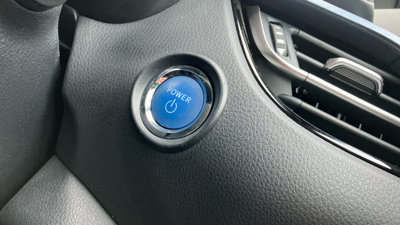 Toyota C-HR 1.8 Hybrid Design 5dr CVT Hybrid Hatchback